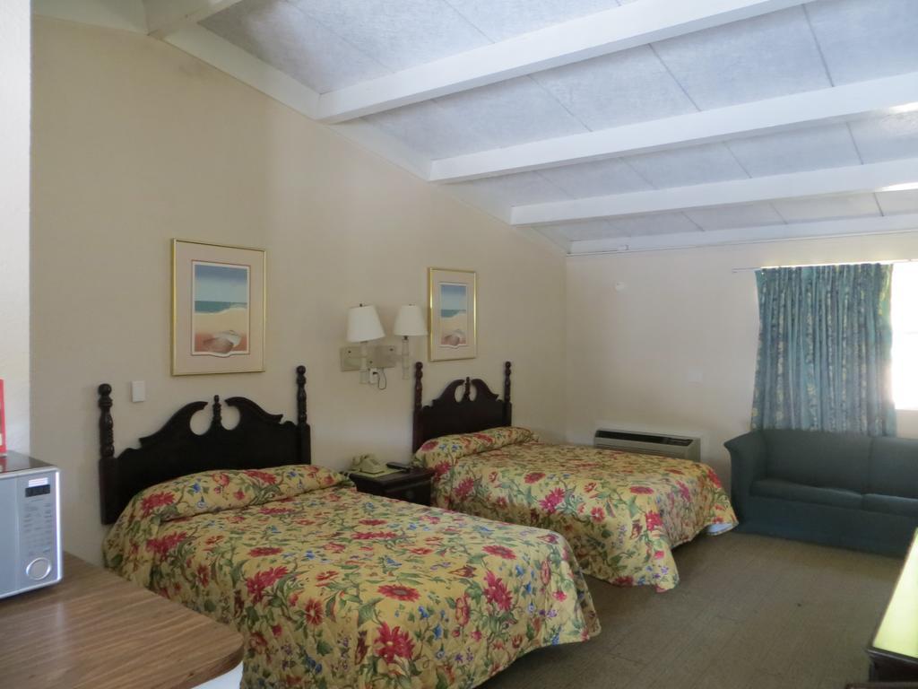 Royal Inn Daytona Beach Exterior photo