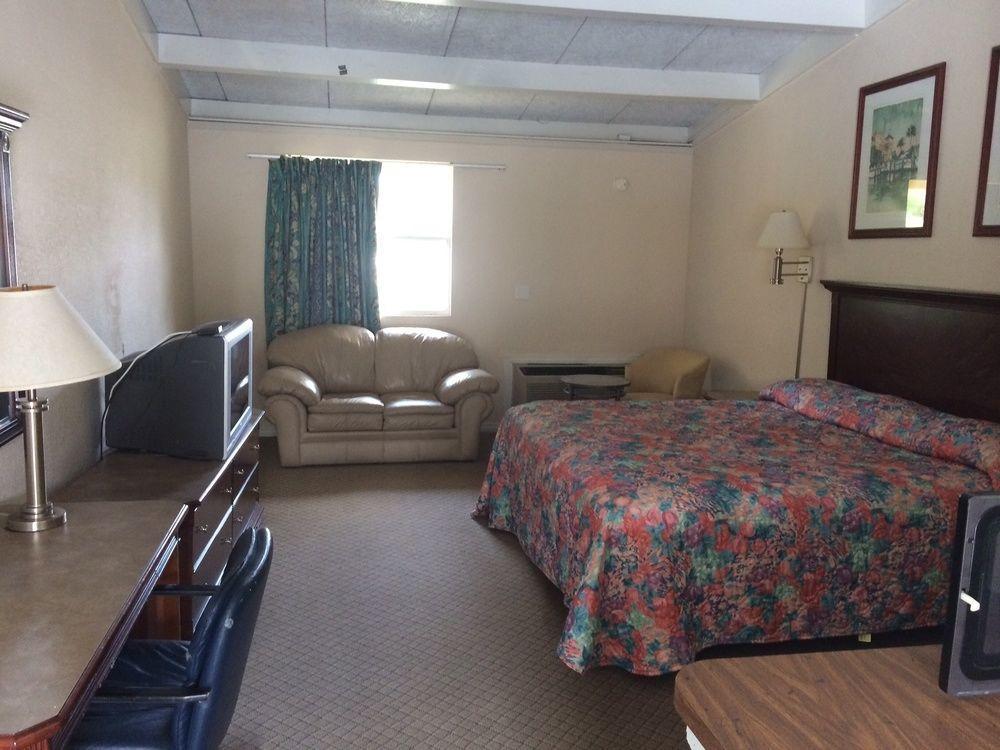 Royal Inn Daytona Beach Exterior photo